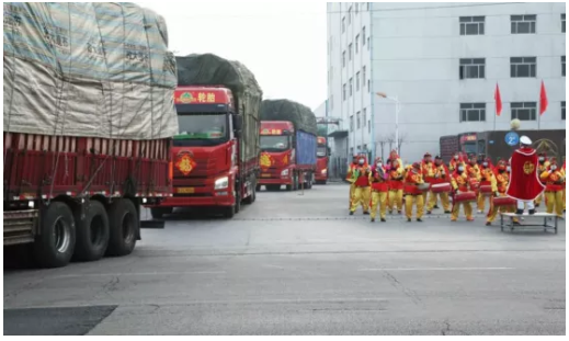 新東岳集團(tuán)18車輪胎產(chǎn)品發(fā)往全國